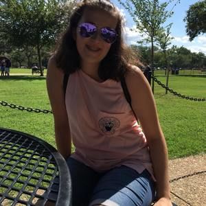 Meet your Posher, Jenna